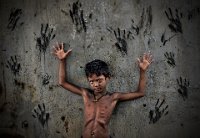 381 - HANDS OF HUNGER - SHIT SOURAV - india <div